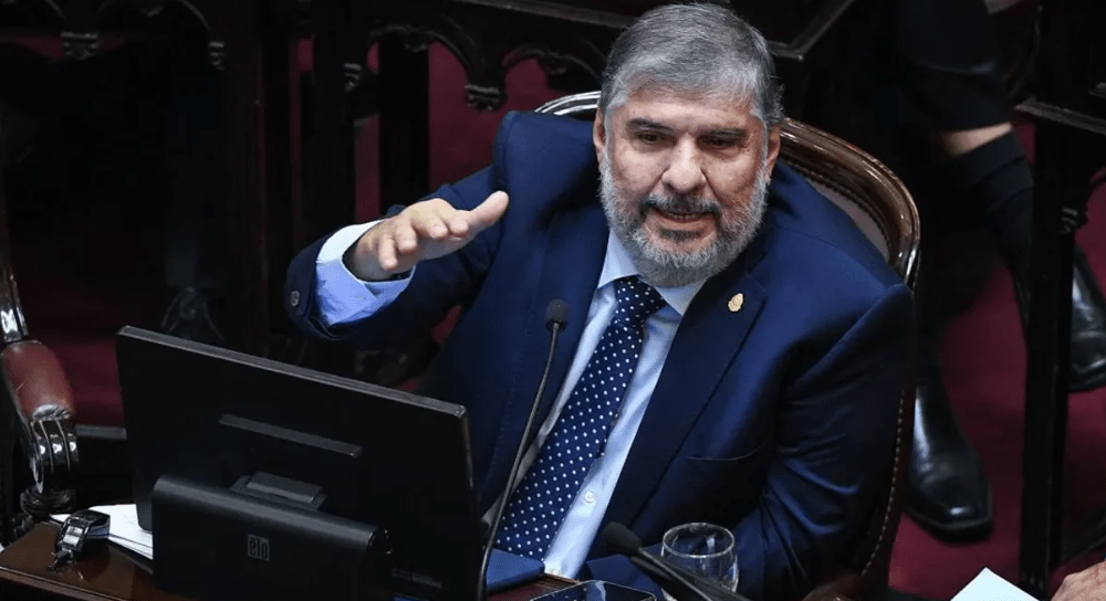 Mayans afirmó que no son enemigos con Macri y planteó la necesidad de “compatibilizar el programa”