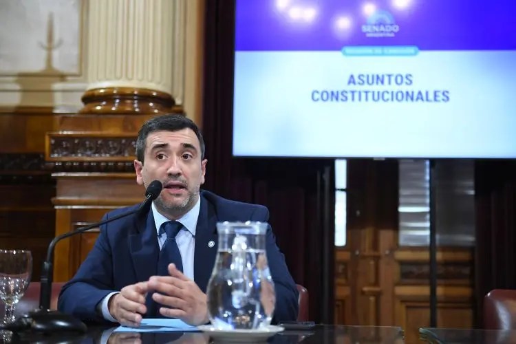 Agustín Coto: “Reducir la pobreza infantil es ordenar la economía y generar condiciones para crecer”