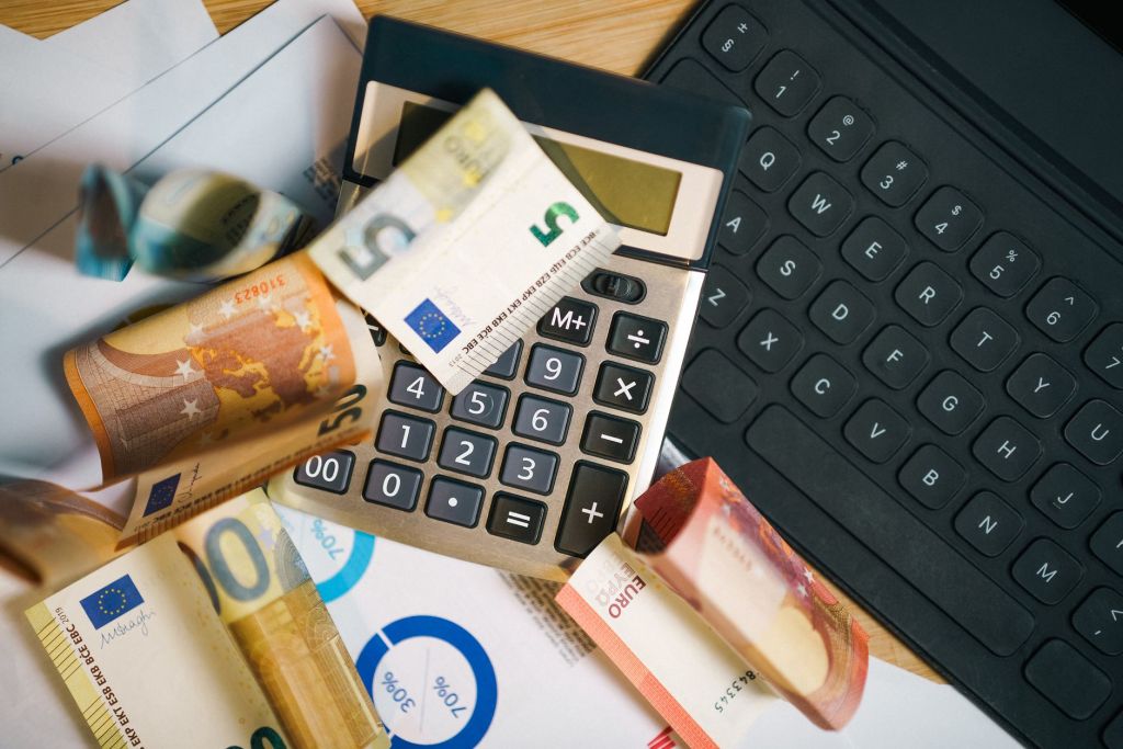 Bonos y riesgo país: Argentina mejora su perfil en&nbsp;mercados