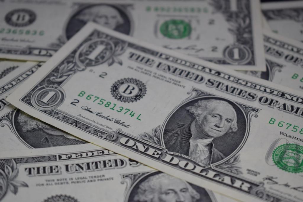 Desconurbanización paralizada y dólar débil generan alarma industrial