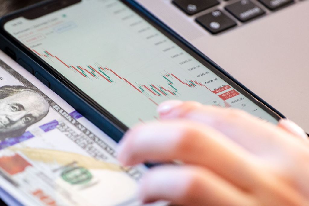 Precios de dólar: oficial, paralelo, MEP y cripto en tiempo&nbsp;real